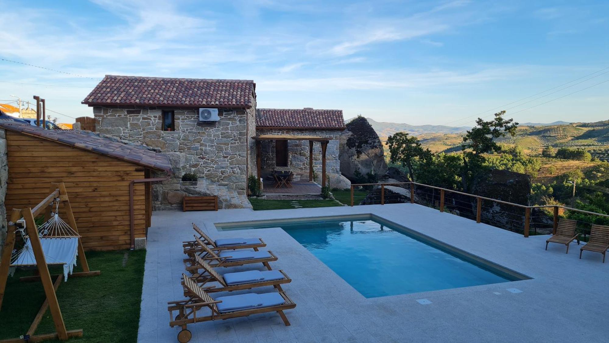 Casa Do Bo Nel Villa Valpacos Exterior photo